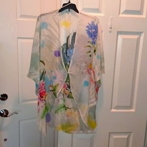 Rapping Tropical Cover up With Flowy Winged Sleeves